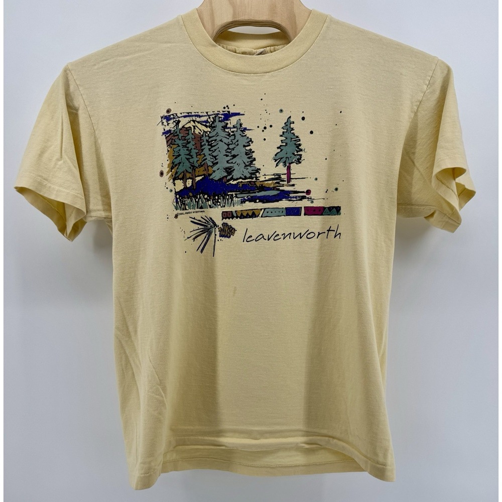 Vintage 90s Anvil Leavenworth T-Shirt Size XL Camping Single Stitch USA Made
